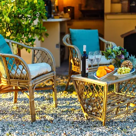 In Tuscany Near With Pool Вилла Лукка