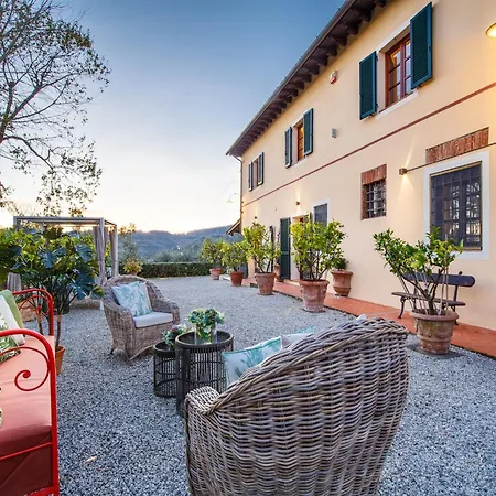 Вилла In Tuscany Near With Pool