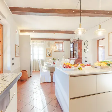 In Tuscany Near With Pool Вилла *