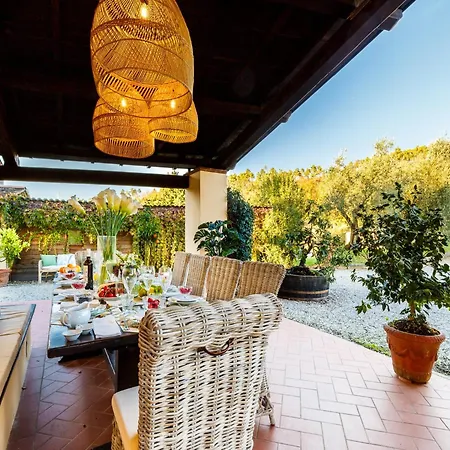 In Tuscany Near With Pool Вилла Лукка